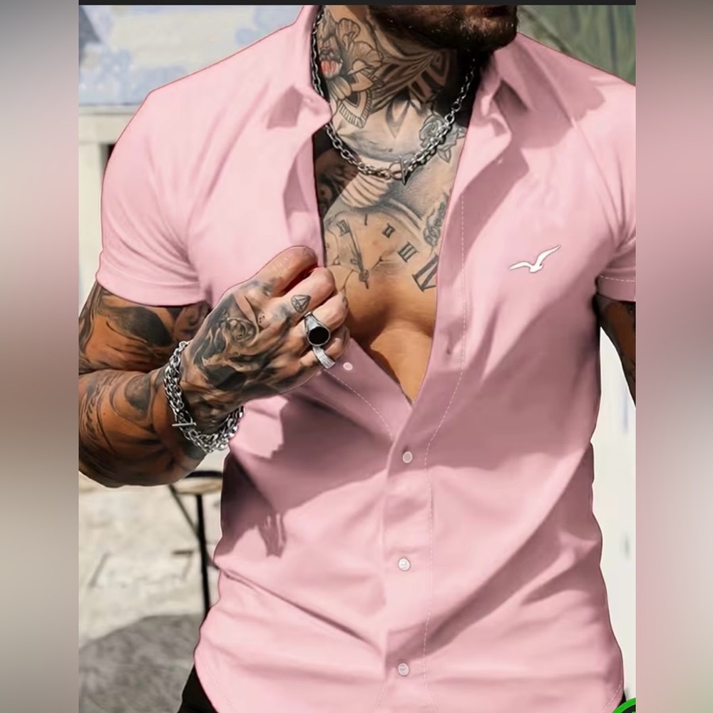 Classic Collared pink Hawaiian Short-Sleeve Shirt with Button